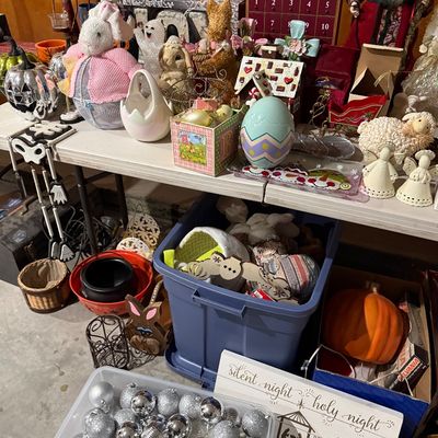 Sale Photo Thumbnail #182