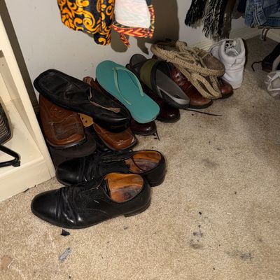 Sale Photo Thumbnail #110