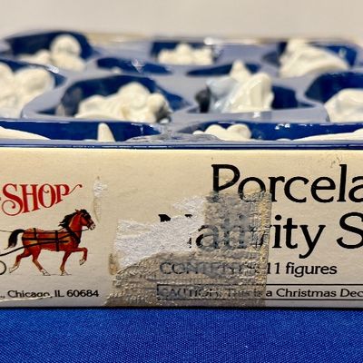 Sale Photo Thumbnail #247