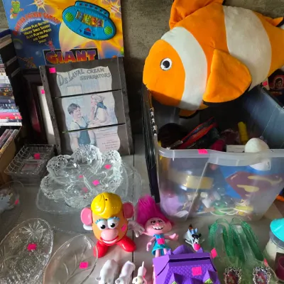 Sale Photo Thumbnail #254