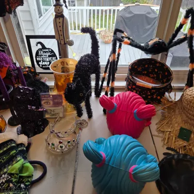 Sale Photo Thumbnail #77