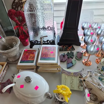 Sale Photo Thumbnail #409