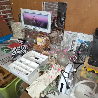 Sale Photo Thumbnail #244