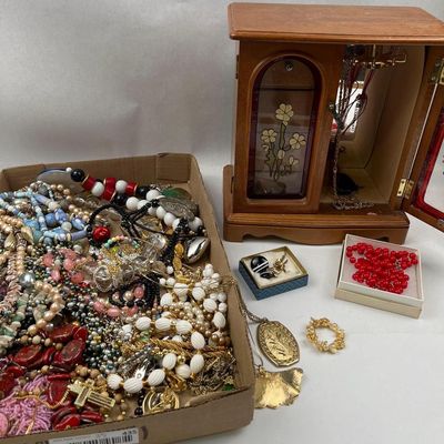 Sale Photo Thumbnail #464: Wood Jewelry Chest & Costume Set