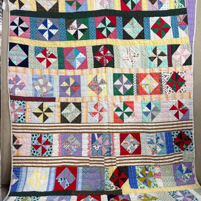 Sale Photo Thumbnail #404: American Mid-C. Pinwheel Quilt