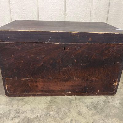 Sale Photo Thumbnail #169: Pine Blanket Chest with Drawer