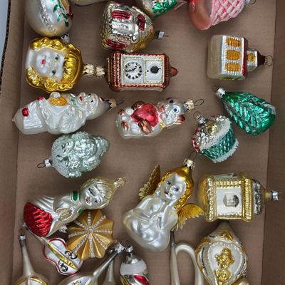 Sale Photo Thumbnail #95: Glass Musical Ornaments