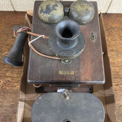Sale Photo Thumbnail #344: Western Electric Oak Magneto Telephone