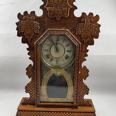 Sale Photo Thumbnail #180: Ingraham Oak Gingerbread Mantel Clock