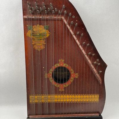 Sale Photo Thumbnail #139: Oscar Schmidt 1915 Panama Harp Zither