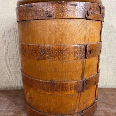 Sale Photo Thumbnail #318: Stave Wood Bucket with Lining