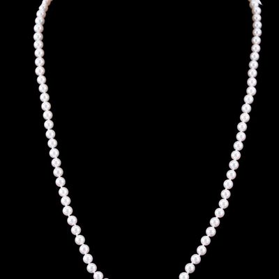 Sale Photo Thumbnail #611: Pearl Necklace With 18K Gold, Diamond, and Emerald