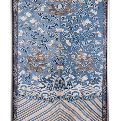 Sale Photo Thumbnail #131: Qing Dynasty Chinese Silk Kesi Panel