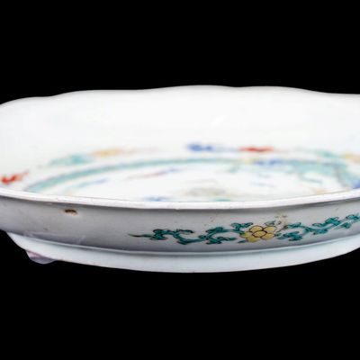 Sale Photo Thumbnail #183: Chinese Famille Verte Dragon Porcelain Plate