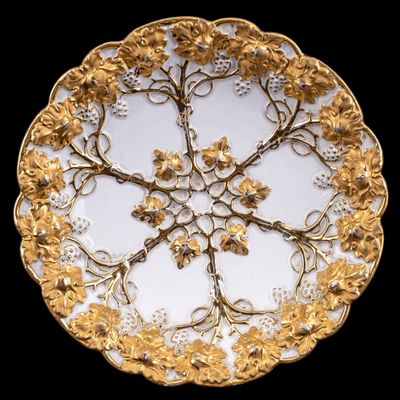 Sale Photo Thumbnail #167: Antique Meissen Scalloped Plate