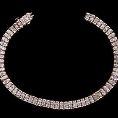 Sale Photo Thumbnail #473: 10k Gold Diamond Bracelet, Broken Chain, 10.4g