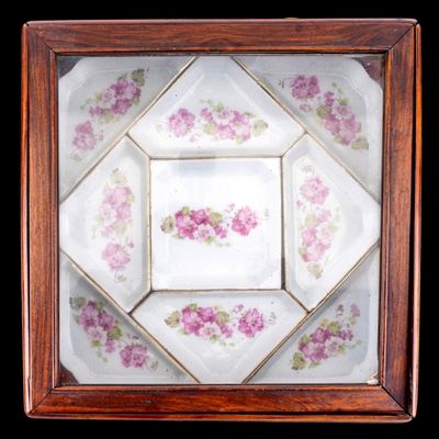 Sale Photo Thumbnail #234: Antique Chinese Porcelain Sweetmeat Dish Pink Set