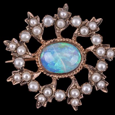 Sale Photo Thumbnail #517: Late Victorian Era Starburst Style Cluster Brooch