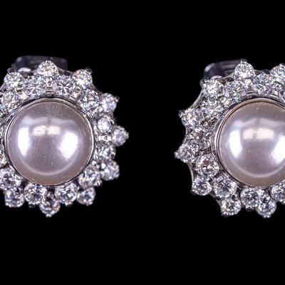 Sale Photo Thumbnail #383: Pearl and Sterling Earrings