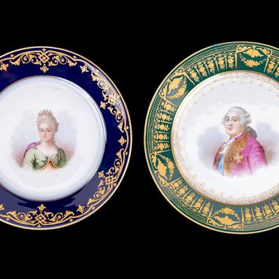 Sale Photo Thumbnail #280: Pair of Antique French Sevres Porcelain Plates