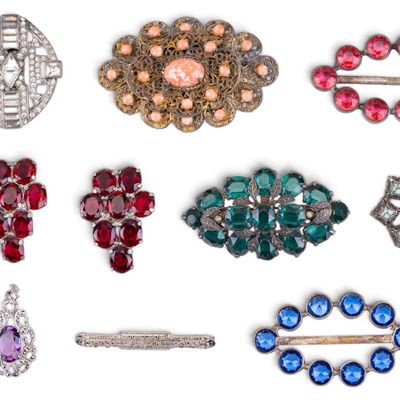 Sale Photo Thumbnail #346: Antique Estate Jewelry