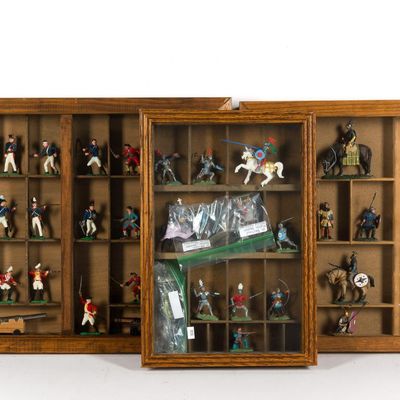 Sale Photo Thumbnail #50: 3 Displays of Toy Soldiers Incl. Marx Warriors of the World