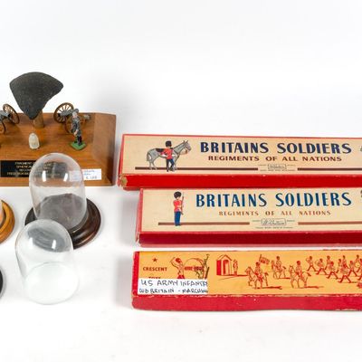 Sale Photo Thumbnail #52: 3 Boxes of Metal Soldiers