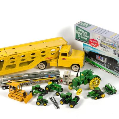 Sale Photo Thumbnail #151: Toy Trucks Incl John Deere and Mobil