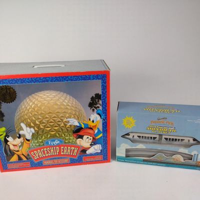 Sale Photo Thumbnail #79: 2 Disney Monorail & Epcot Toys