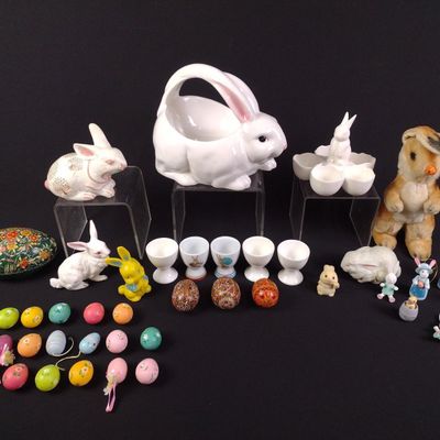 Sale Photo Thumbnail #82: Vintage Easter Decorations