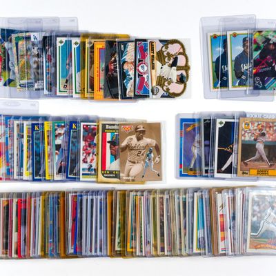 Sale Photo Thumbnail #311: Approx. 80 Modern Baseball Cards Incl Barry Bond Rookie Card