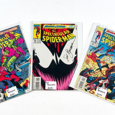 Sale Photo Thumbnail #32: 3 Spider-Man Comics Signed by Sal Buscema