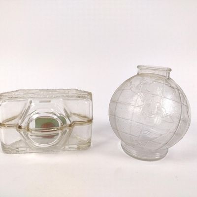 Sale Photo Thumbnail #270: 2 Glass Banks