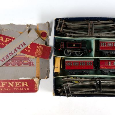 Sale Photo Thumbnail #75: Hafner Mechanical Trains Windup Tin British Railway Set