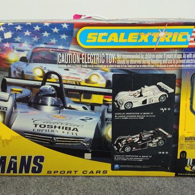 Sale Photo Thumbnail #303: Scalextric USA Le Mans Sport Car T2 Slot Car Race Track Set