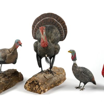 Sale Photo Thumbnail #110: Vintage German Paper Mache Turkey Colllection