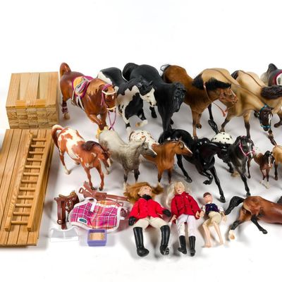 Sale Photo Thumbnail #148: Equestrian Toy Lot