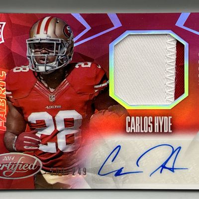 2014 Panini Certified Carlos Hyde Freshman Fabric Red Rookie Patch Auto #/249