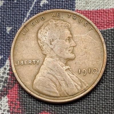1910 Lincoln Wheat Cent - FINE