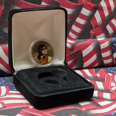 Colorized 2000-P Sacagawea Dollar in Display Boc