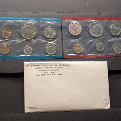 Sale Photo Thumbnail #142: 1972 P&D US Mint Uncirculated Coin Set In OGP - Includes "S" Mint Mark Cent
