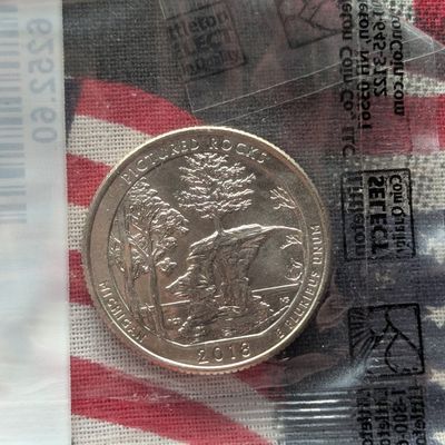 Sale Photo Thumbnail #84: 2018-D Michigan Pictured Rocks Washington Quarter, Uncirculated-60 in Littleton Packaging