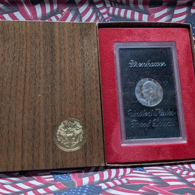 Sale Photo Thumbnail #70: 1971-S Eisenhower Proof 40% Silver Dollar In OGP