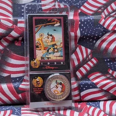 Sale Photo Thumbnail #102: 1935 DISNEY Commemorative Token - Mickey Mouse "The Band Concert", Tough To Find