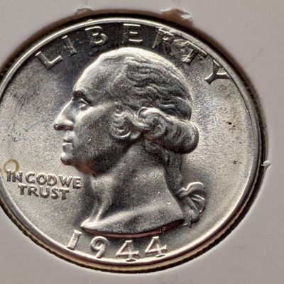 Sale Photo Thumbnail #290: 1944 Washington 90% Silver Quarter - UNC.
