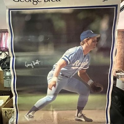 Sale Photo Thumbnail #130: George Brett & MLB Baseball Posters Lot