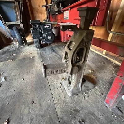 Sale Photo Thumbnail #184: Lot 188: Antique Simplex No. 217 Railroad Jack