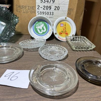 Sale Photo Thumbnail #93: Vintage Ashtrays & Souvenir Tobacciana