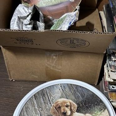 Sale Photo Thumbnail #85: Dog Themed Collectors Plates