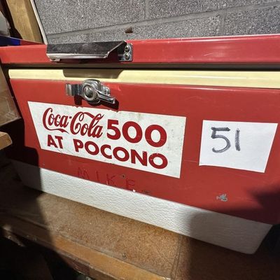 Sale Photo Thumbnail #49: 1970s Coleman Pocono Cooler